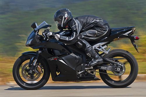 Honda Cbr 600rr Equipada Com Freios Abs é Rápida Shopcar