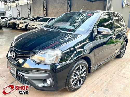 Etios Hatch Platinum 1.5 16v A/T