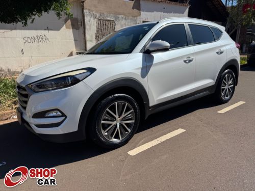 Tucson GL 1.6T 16v A/T