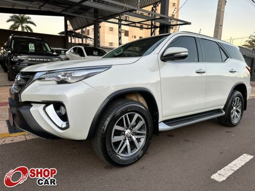Hilux SW4 SRX D4-D 2.8TDi 16v 4x4 A/T