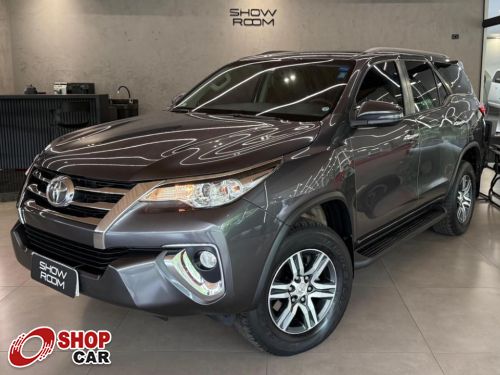 Hilux SW4 SRV 2.7 16v A/T