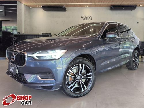 XC60 T-8 Momentum 2.0T 16v AWD A/T