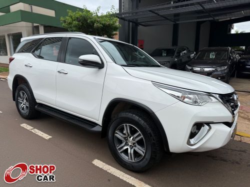 Hilux SW4 SRV 2.7 16v A/T