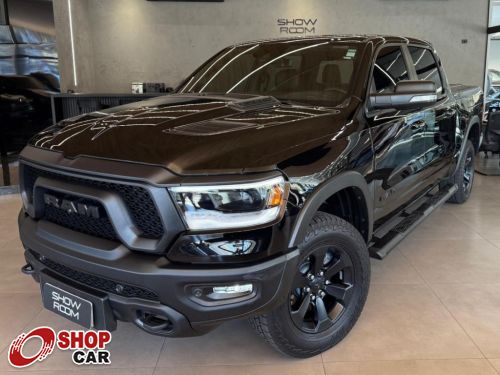 1500 Rebel 5.7 V8 4x4 C.D. A/T
