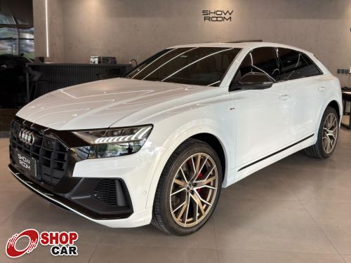 Q8 Performance Black 3.0 V6 TFSi 24v Quattro A/T