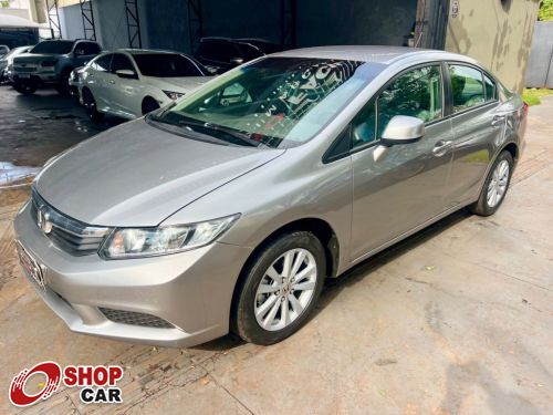 Civic LXS 1.8 16v