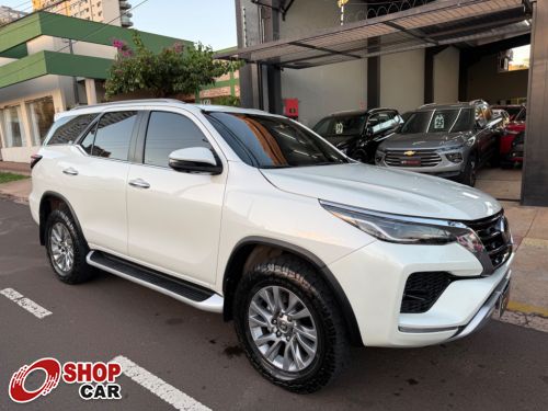 Hilux SW4 SRX D4-D 2.8TDi 16v 4x4 A/T