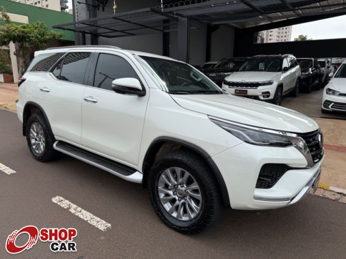 Hilux SW4 SRX D4-D 2.8TDi 16v 4x4 A/T
