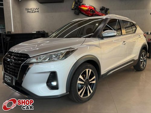 Kicks Advance 1.6 16v A/T